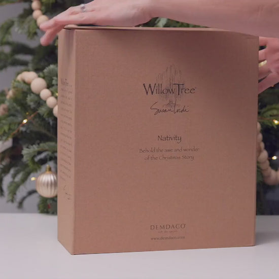 Willow Tree 6-Piece Nativity Set unboxing video showing original packaging and figurines