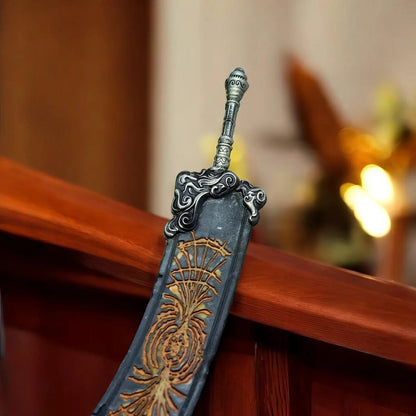 Greatsword of Radahn game sword keychain close up blade detail
